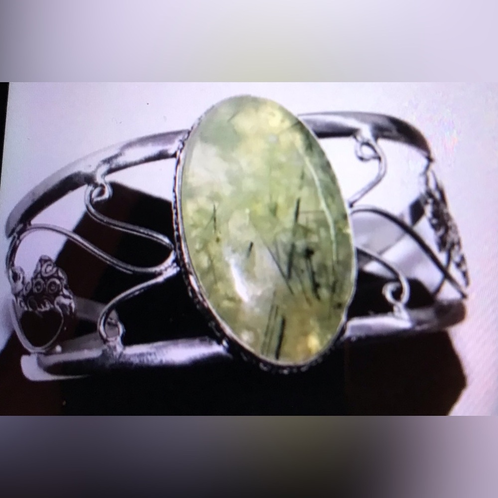 Prehnite Stamped Solid 925 Sterling Silver Cuff Bracelet